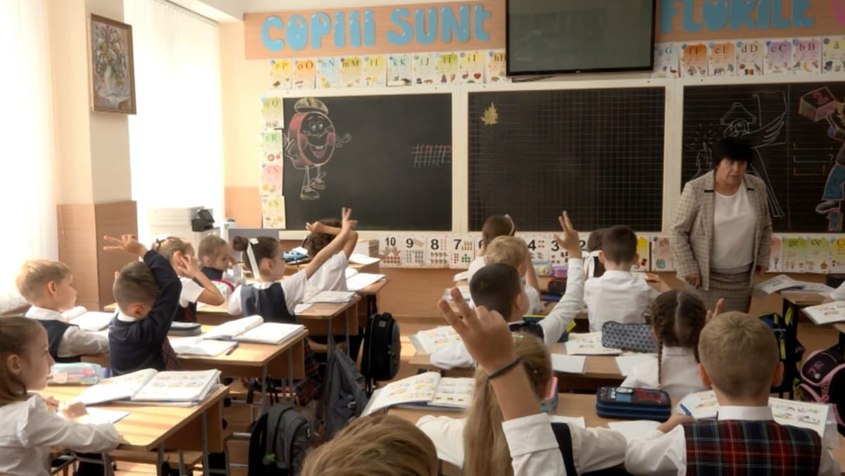 Guvernul promite investiții de miliarde în educație până în anul 2030. Cum vor fi repartizați banii