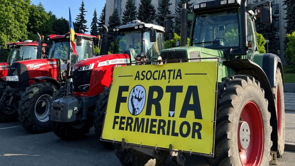 Fermierii dau Guvernului termen până vineri. În lipsa unor soluții, ar putea ieși la proteste