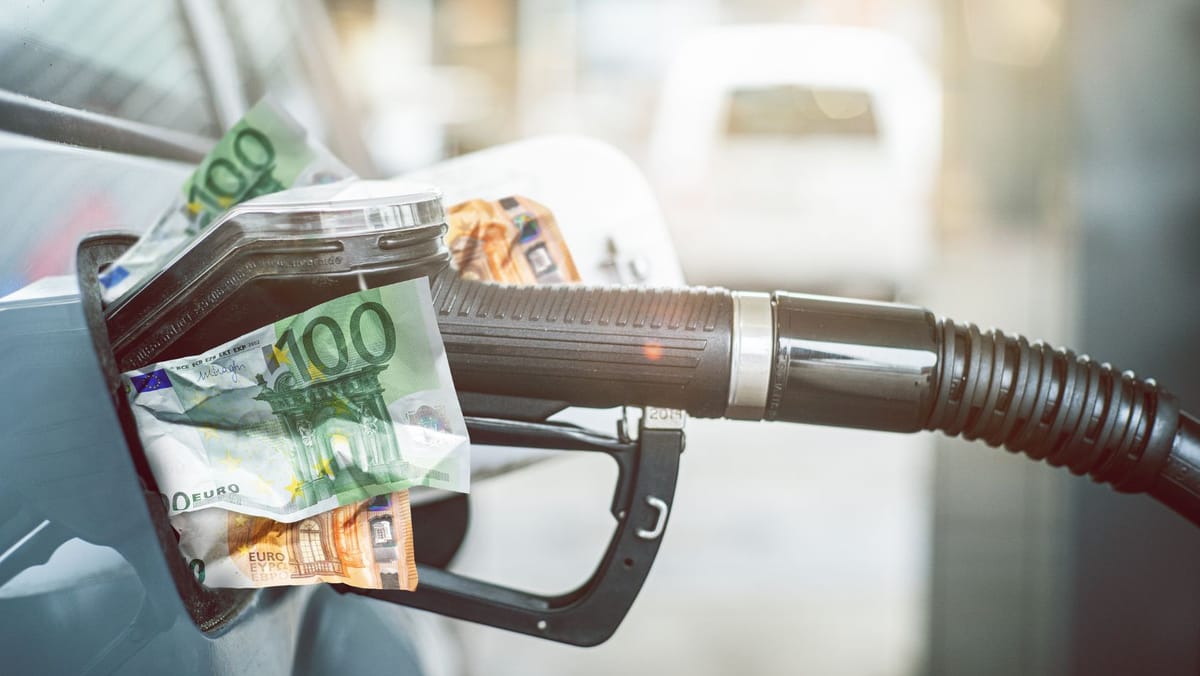 Un nou salt al prețurilor la carburanți: Motorina ajunge la 35,86 lei litrul