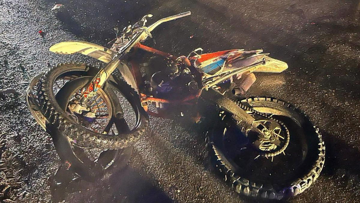 Tragedie la Ungheni: un tânăr de 20 de ani, fără permis, a murit după ce s-a izbit cu motocicleta într-o mașină
