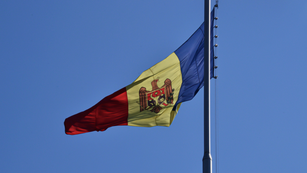 Șaizeci de zile de stare de urgență în sectorul energetic și cel hidrologic. Parlamentul a aprobat instituirea măsurii
