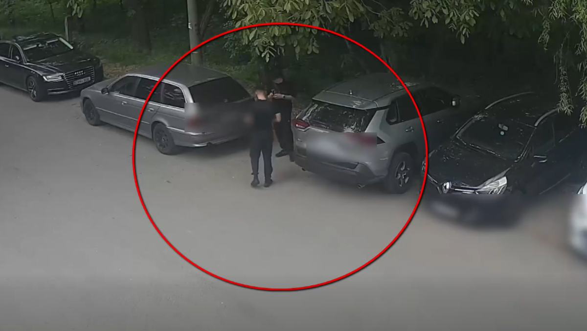 Un bărbat din Strășeni, suspectat că era intermediar într-un grup de escroci. A fost reținut pentru 72 de ore - VIDEO