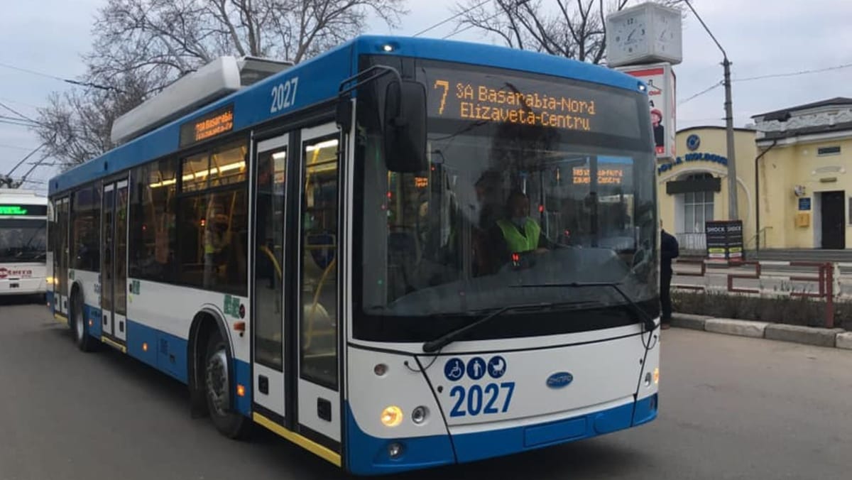 Transportul public din Bălți nu va mai fi gratuit în fiecare zi de miercuri. Inițiativa primarului, blocată