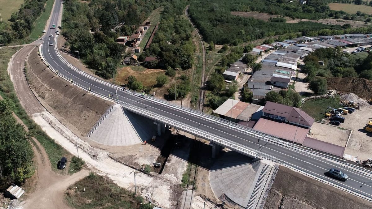 FOTO/ Podul peste Răut și pasajul peste calea ferată de la Bălți, redeschise circulației