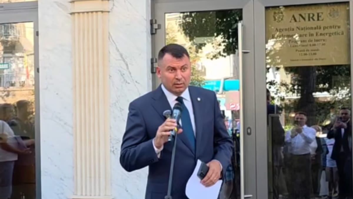 Costiuc cheamă oamenii la protest față de majorarea tarifelor: „Când sunteți gata să ieșim în stradă, scrieți”