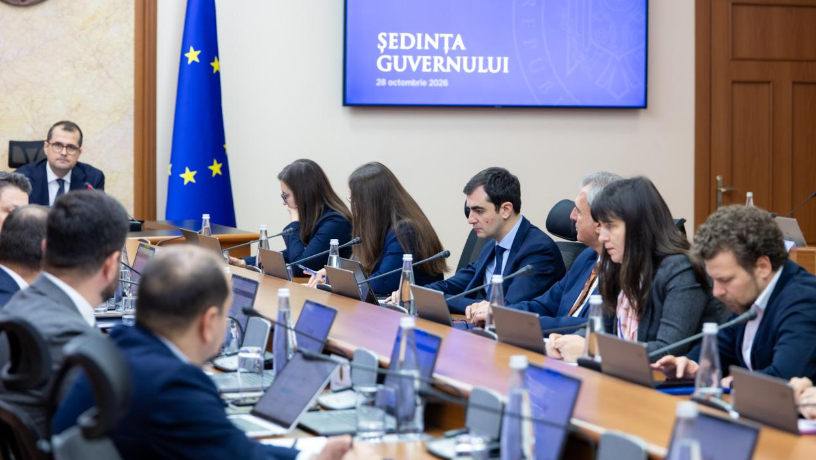 Guvernul scoate la licitație terenuri și imobile ale statului. Un teren de 27 de hectare din Chișinău, printre bunuri