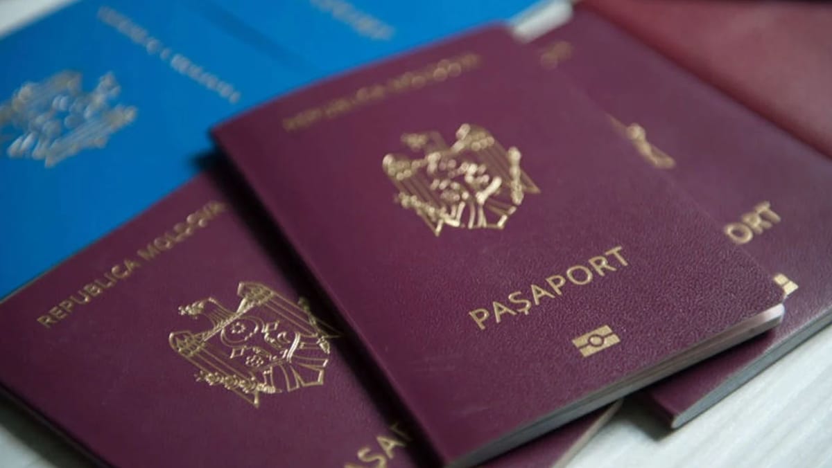 Maia Sandu a retras cetățenia Republicii Moldova pentru trei persoane