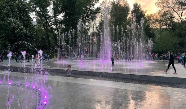 Havuzurile din municipiul Chișinău își sistează activitatea. Precizările întreprinderii „Spații Verzi”