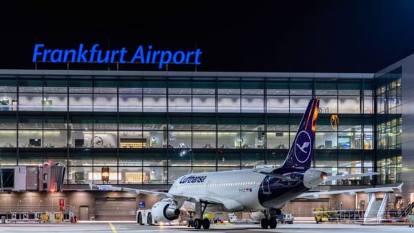 Grevă pe aeroporturile din Germania. 25 de mii de angajați intenționează să se alăture acțiunii