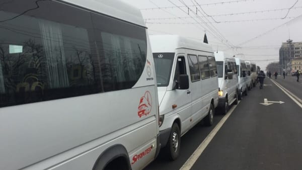 Timp de trei zile, rutele regulate raionale și interraionale vor fi sistate. Anunțul transportatorilor