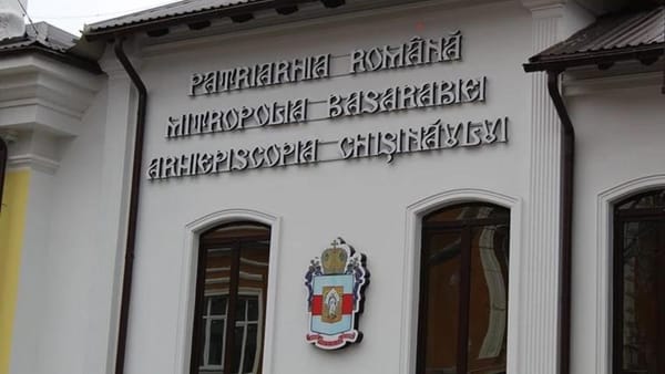 Episcopia de Bălți oferă, în acest an de studii, 41 de burse pentru studenți și liceeni