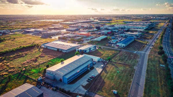 Activitatea parcurilor industriale va fi eficientizată. Măsurile, votate în prima lectură