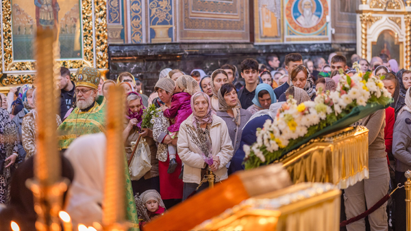 Vinerea Mare. Creștinii ortodocși țin post negru