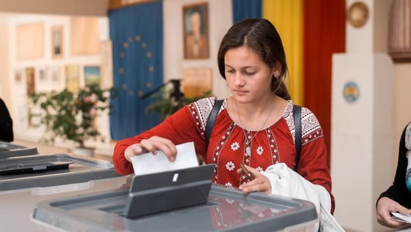 În nouă localități din țară au loc alegeri locale noi și parțiale. Peste 10.700 de cetățeni, așteptați la urnele de vot