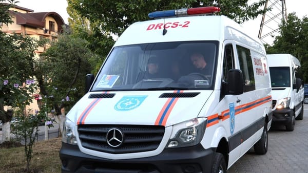 Încă 20 de pompieri moldoveni au plecat în Grecia, pentru a ajuta la stingerea incendiilor