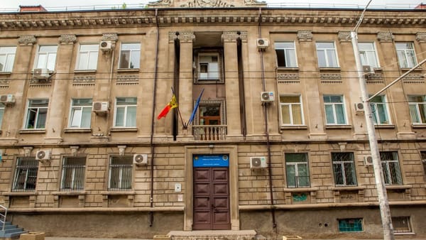 Candidații la funcția de președinte al R. Moldova pot fi înregistrați de mâine în cursă. Precizările CEC