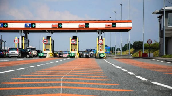 Important pentru transportatorii moldoveni. Din 1 noiembrie, Polonia își extinde rețeaua de drumuri cu taxă