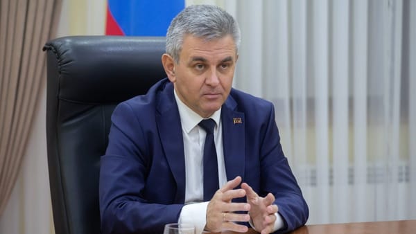 Pretinsul lider de la Tiraspol a semnat „decretul” privind instituirea stării de urgență în economie