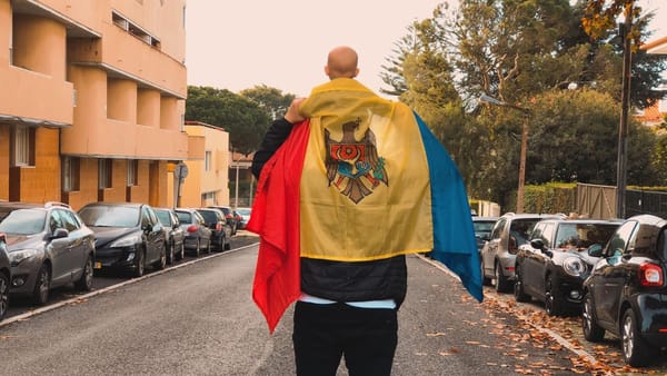 Concursurile pentru funcțiile publice din R. Moldova, mai accesibile pentru cetățenii din diasporă