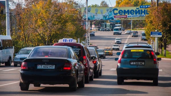 Aproximativ jumătate dintre șoferii din stânga Nistrului dețin permise de conducere moldovenești