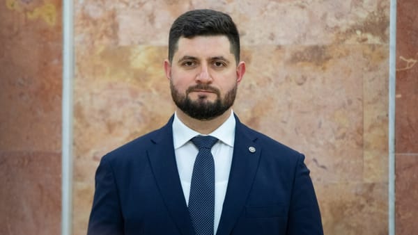 Dorin Junghietu, învestit în funcția de ministru al Energiei