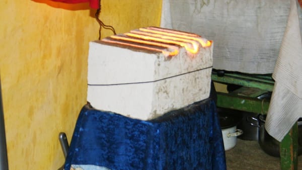 Tragedie în raionul Rîșcani: O femeie a murit într-un incendiu provocat de un reșou electric