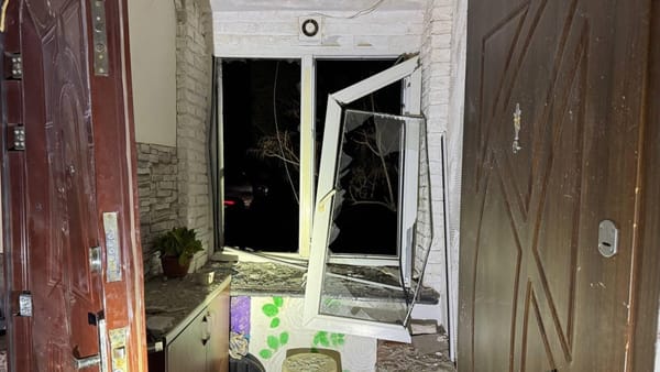 Atacuri cu drone și bombe la Herson și Odesa. Cel puțin șapte persoane au fost rănite