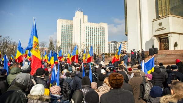 Membrii și simpatizanții PSRM au protestat la Președinție împotriva guvernării PAS. Reacția lui Igor Grosu