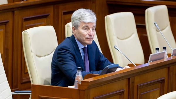 Eugen Carpov obține un nou mandat de director al ANRE. Candidatura, aprobată de Parlament