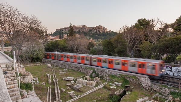 Atenționare de călătorie pentru Grecia: Se anunța grevă în transportul public