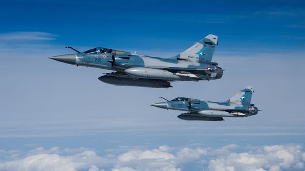 Ucraina a folosit pentru prima oară avioane franceze Mirage pentru a respinge atacurile Rusiei