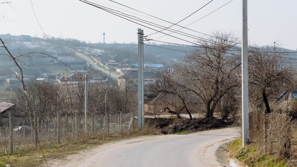 Meteo/ Cer variabil în toată țara și maxime de până la 19 grade Celsius