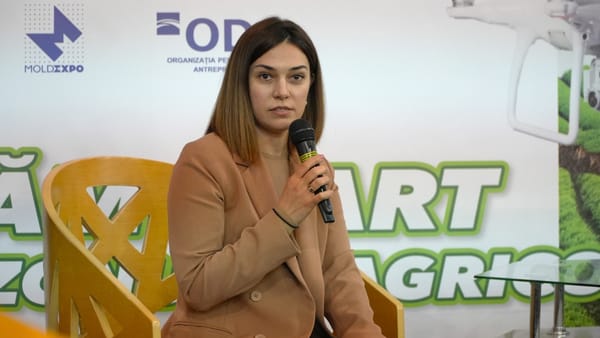 Comuniștii și socialiștii înaintează o moțiune împotriva Ministerului Agriculturii și Industriei Alimentare
