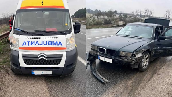 Accident la Sîngerei, cu implicarea unei ambulanțe. O fată în vârstă de 16 ani a fost transportată la spital