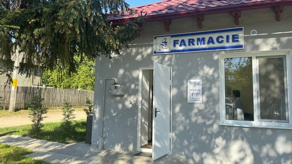 În satele din R. Moldova au fost deschise încă cinci farmacii subvenționate de stat