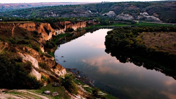 Un bărbat din Soroca a fost amendat cu 25.000 de lei după ce a ajuns înot în Ucraina