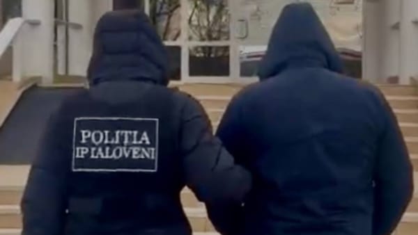 VIDEO/ Un bărbat din Călărași a fost reținut pentru trafic de ființe umane. Precizările Poliției