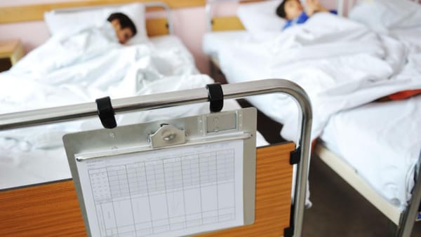 Avocatul Poporului s-a sesizat din oficiu în legătură cu trei cazuri grave ce vizează minorii