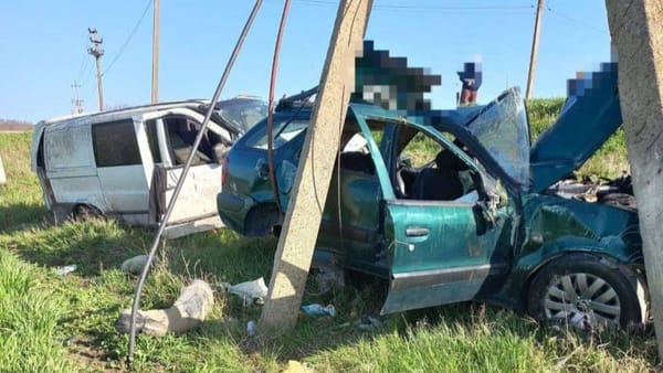 Grav accident rutier în raionul Florești. Un bărbat de 59 de ani a murit, iar alte patru persoane au fost rănite
