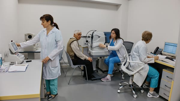 Salariu de până la 28.000 de lei pe lună. Top 100 cele mai bine plătite locuri de muncă vacante din R. Moldova