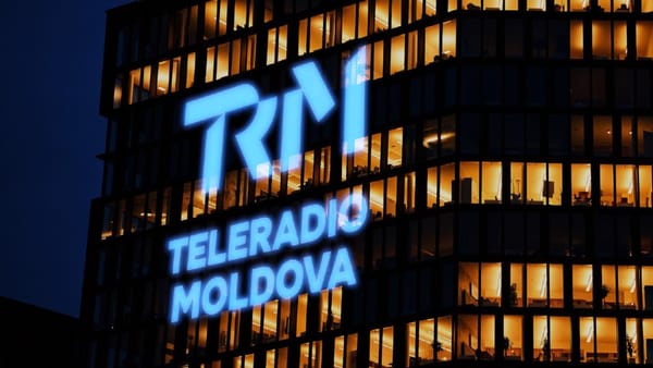 Teleradio-Moldova, amendată cu 15.000 de lei pentru schimbarea elementelor de identificare