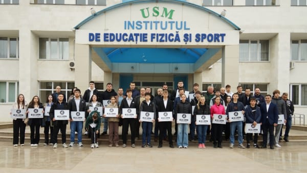 Burse pentru 50 de tineri sportivi din țară în 2025. Câți bani vor primi