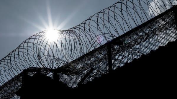 Un inginer cadastral, condamnat la cinci ani de închisoare pentru obținerea ilegală a terenurilor din Chișinău