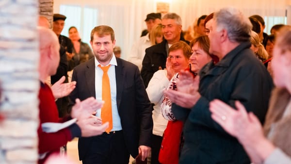 Nouă persoane din Edineț, cercetate penal pentru corupere electorală: Au promis bani pentru a influența alegerile