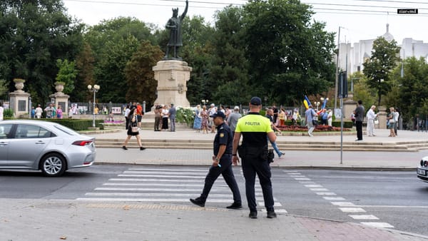 Trafic suspendat în centrul capitalei. Transportul public va fi redirecționat pe străzile adiacente