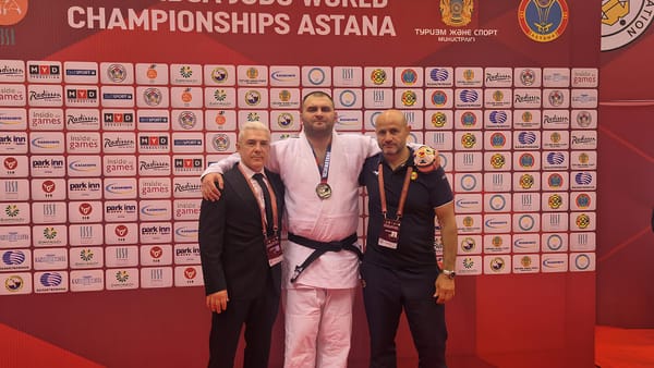 În premieră, R. Moldova a cucerit o medalie la Campionatul Mondial de Para Judo. Ion Basoc aduce acasă argintul