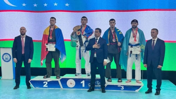Campionatul Mondial de lupte corp la corp: Sportivii din R. Moldova au cucerit medalii de argint și bronz