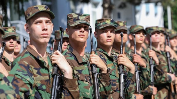 Tinerii recent încorporați în Armata Națională au depus jurământul militar