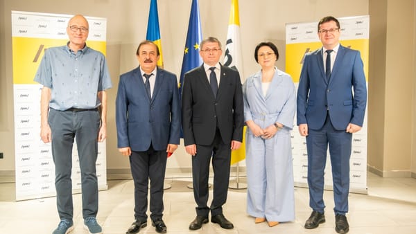 Nicolae Botgros, Constantin Cheianu, Marcel Spatari și Maria Acbaș se vor regăsi pe listele PAS la parlamentare