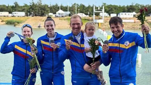 Argint și bronz. Sportivii moldoveni au înregistrat noi victorii la Campionatul European de canoe
